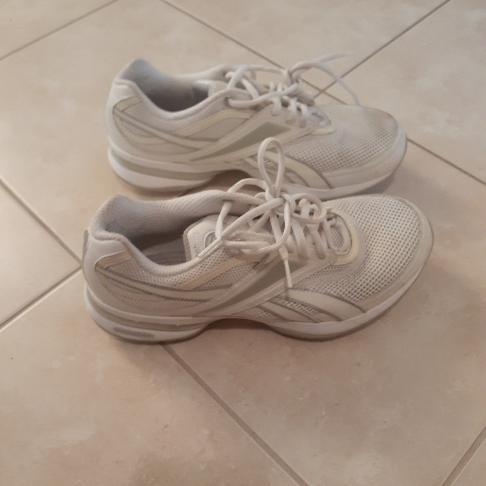 Reebok Easy tone sneakers